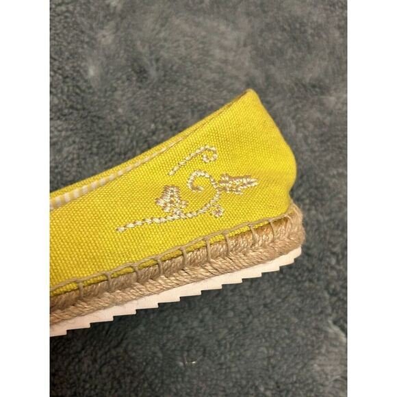 Tommy Bahama Espadrilles Yellow Closed Toe Slid On Flats Size 8 Preppy Women’s - Picture 5 of 9